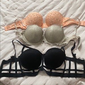 Three for 1 Victoria secret bra lot